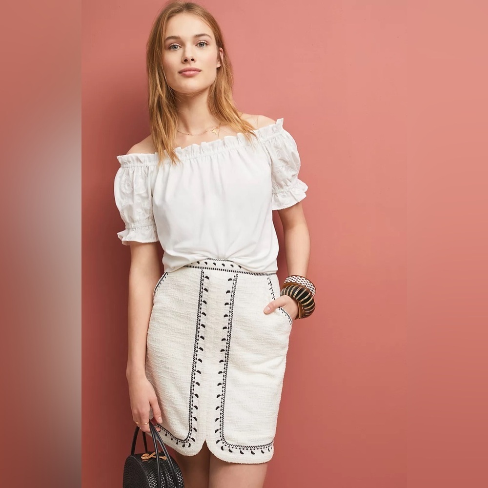 Anthropologie DOLAN Tulley White Mini Skirt with Black Trim